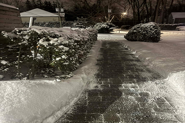 Déneigement d'escaliers résidentiels